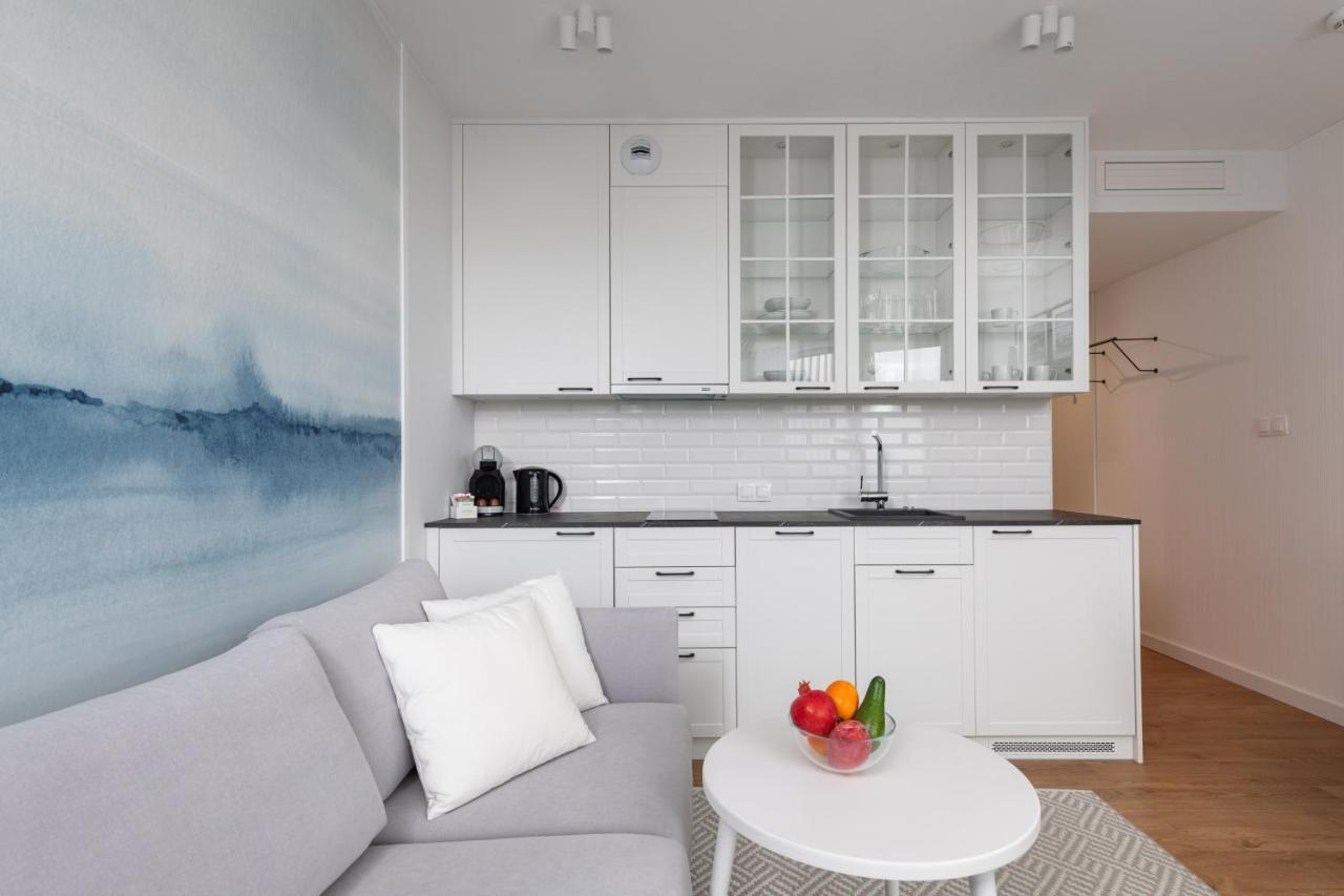 Mazowiecka By Renters Apartment *